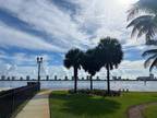 Condo For Sale In Lake Park, Florida