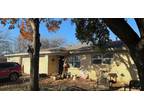 1204 Bradford Dr, HURST, TX 76053