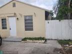 1918 Garfield St Unit 4 Hollywood, FL