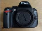 Nikon D3000 Camera Body