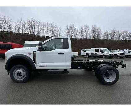 2024 Ford F-550SD XL DRW is a White 2024 Ford F-550 Car for Sale in Zelienople PA
