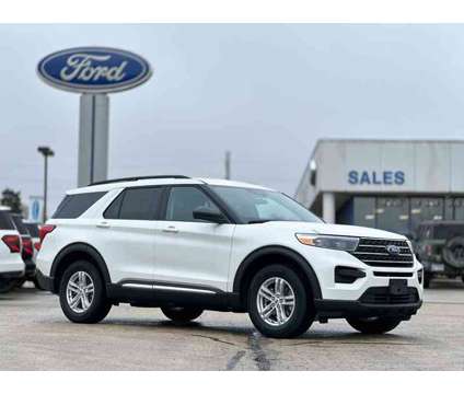 2024 Ford Explorer XLT is a White 2024 Ford Explorer XLT SUV in Manteno IL