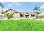 6981 E Wedgewood Ave, Davie, FL 33331