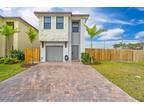 24806 SW 107th Ave, Homestead, FL 33032