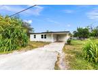 858 Kanner Dr, Fort Pierce, FL 34982