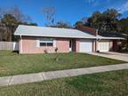 910 New Castle Ct, Holly Hill, FL 32117