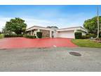 5203 Yellow Pine Ln, Tamarac, FL 33319