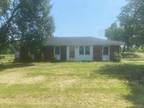 Harrodsburg, Mercer County, KY House for sale Property ID: 416853134