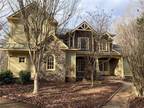 5 Bedroom 5.5 Bath In Dahlonega GA 30533