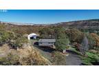 5953 CHENOWETH RD, The Dalles OR 97058