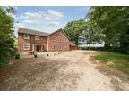 5 bedroom detached house for sale in , Friesthorpe, Lincoln, Lincolnshire, LN3