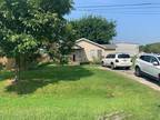 313 N Broadway St, LA PORTE, TX 77571