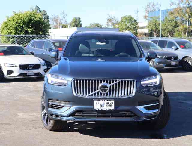 2024 Volvo XC90 Recharge Plug-In Hybrid Ultimate