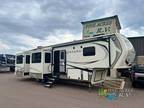 2018 Keystone Montana 3700LK 40ft