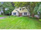 3 Bedroom 2 Bath In Old Greenwich CT 06870