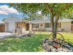 318 N Cottonwood Dr, Richardson, TX 75080