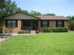 LSE-House, Ranch - Richardson, TX 414 Hanbee St