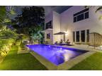 1118 Jefferson St, Hollywood, FL 33019