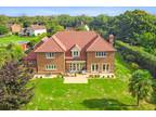 bird Green, Felsted, Dunmow, Esinteraction CM6, 5 bedroom detached house for