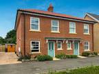 2 bedroom semi-detached house for sale in Rose Fields, Lawford, Manningtree