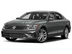 2017 Volkswagen Passat 1.8T R-Line