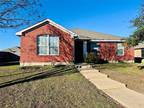 400 Sandy Ln, Royse City, TX 75189