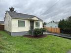 275 S 18TH ST, St Helens OR 97051