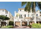 Fort Lauderdale 3 bed 3.5 bath waterfront townhome