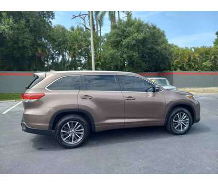 2017 Toyota Highlander for sale is a Brown 2017 Toyota Highlander Car for Sale in North Fort Myers FL