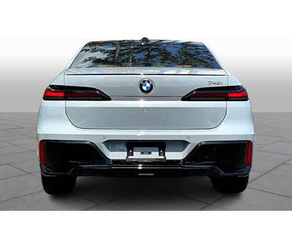 2024NewBMWNew7 SeriesNewSedan is a Grey 2024 BMW 7-Series Car for Sale in Bluffton SC