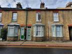3 bed house to rent in St Peters Grove, CT1, Canterbury