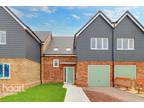 3 bedroom terraced house for sale in Cornfield Way, Rayleigh, SS6