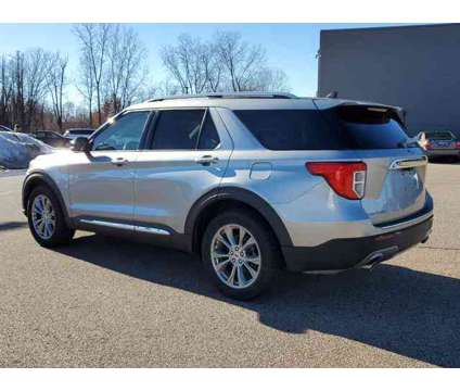 2021 Ford Explorer Limited is a Silver 2021 Ford Explorer Limited Car for Sale in Paw Paw MI