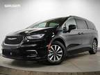 2021 Chrysler Pacifica Hybrid Black, 66K miles