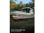 2000 Sun Tracker Party Hut 30 SGNTR Boat for Sale