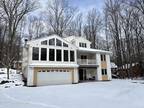 4 Bedroom 3.5 Bath In Pocono Lake PA 18347