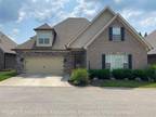 2207 Villa Garden Way