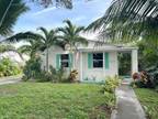 3 Bedroom 1.5 Bath In West Palm Beach FL 33405