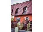 Townhouse 3 Bed 1.5 Bath - Yellowknife Pet Friendly Apartment For Rent Finlayson