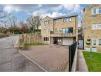 4 bed house for sale in Branshaw Garden, BD22, Keighley