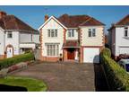 4 bedroom detached house for sale in Shoreditch Road, Taunton, TA1