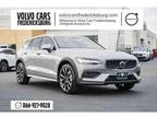 2024 Volvo V60 Cross Country Ultimate