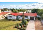 106 24th St, Belleair Beach, FL 33786 - MLS U8222508