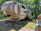 2013 Redwood RV Redwood RV 5th Wheel 36RL 38ft