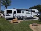 2024 KZ Kz RV Durango D326RLT 38ft