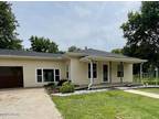 202 W Walton Ave Carl Junction, MO 64834 - Home For Rent