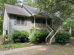 Single Family Residence, Country, Other - Marietta, GA 951 Old Farm Walk