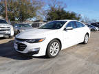 2022 Chevrolet Malibu White, 35K miles