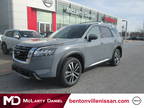 2024 Nissan Pathfinder Gray, new