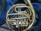 Yamaha YHR-661 double FRENCH HORN, WITH CASE AND MOUTHPIECE. Made in Japan